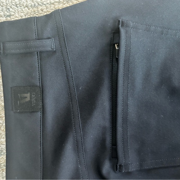 Vuori Men's Black Meta Pant - Picture 5 of 8